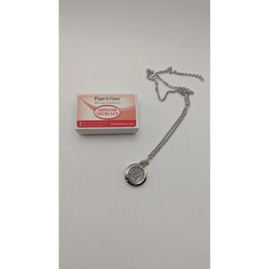 Plant Guru Essential‎ Oil Diffuser Necklace Stainless Filigree Locket Silver